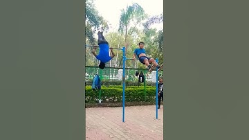New combo with reverse bar rolling 🤣 #calisthenics #streetworkout #workout #funnymoments