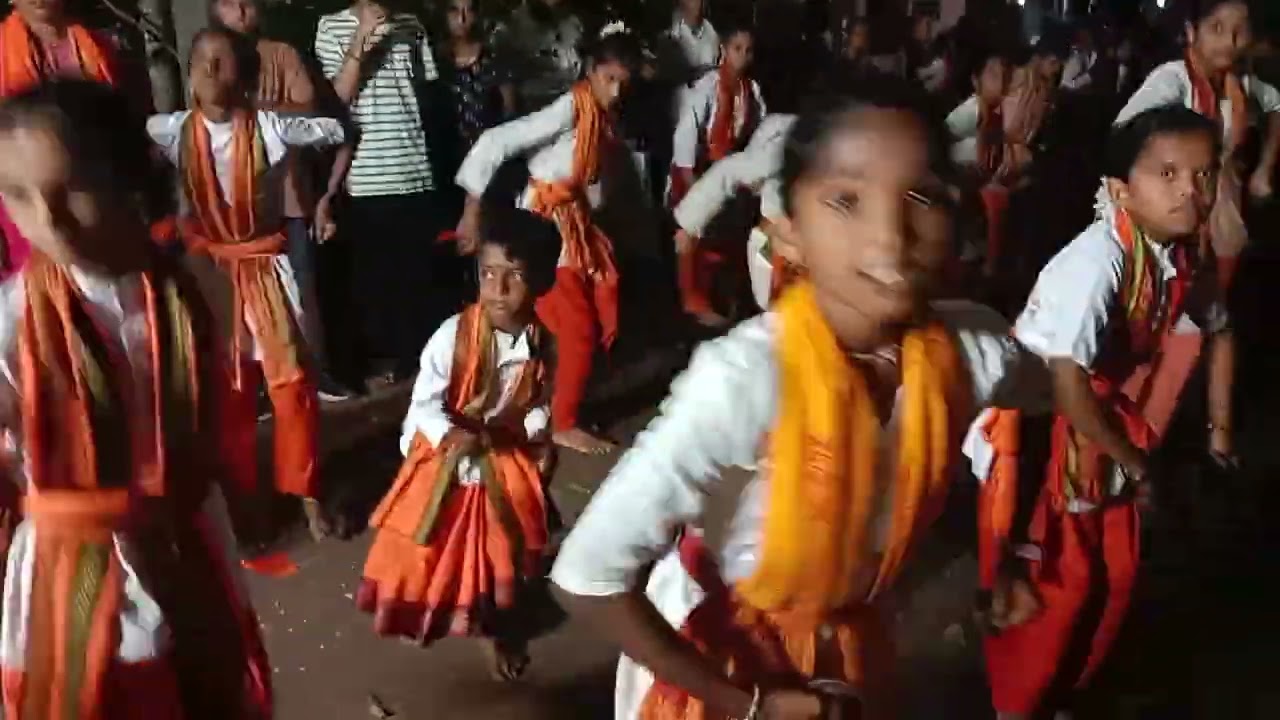 ಮುಲ್ಕಿಯ ಚಿತ್ರಪುವಿನಲ್ಲಿ ನಡೆದ ಭಜನಾ ಮಂಗಳೋತ್ಸವ ಮೆರವಣಿಗೆಯಲ್ಲಿ ಭಾಗವಹಿಸಿದ  ನಮ್ಮಭಜನ ತಂಡ.