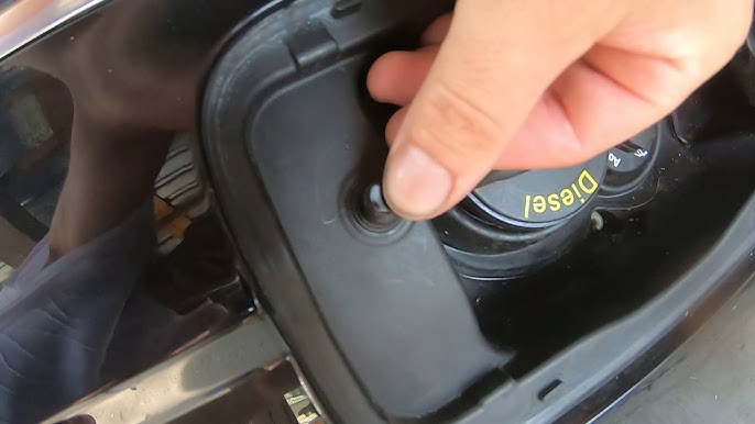 Audi Q5 2012 Fuel Door Latch Replace Video