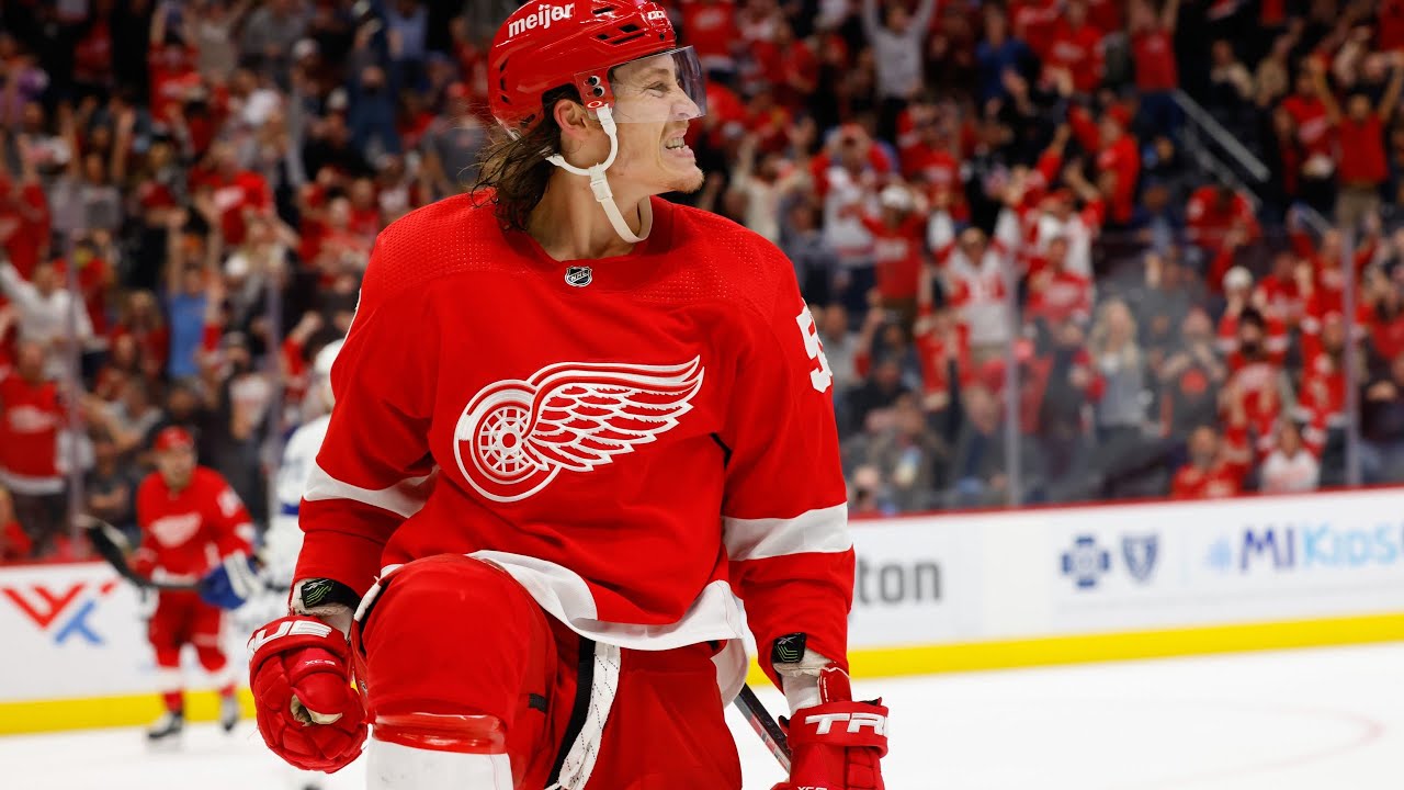 NHL: Red Wings' Tyler Bertuzzi refusing COVID-19 vaccine