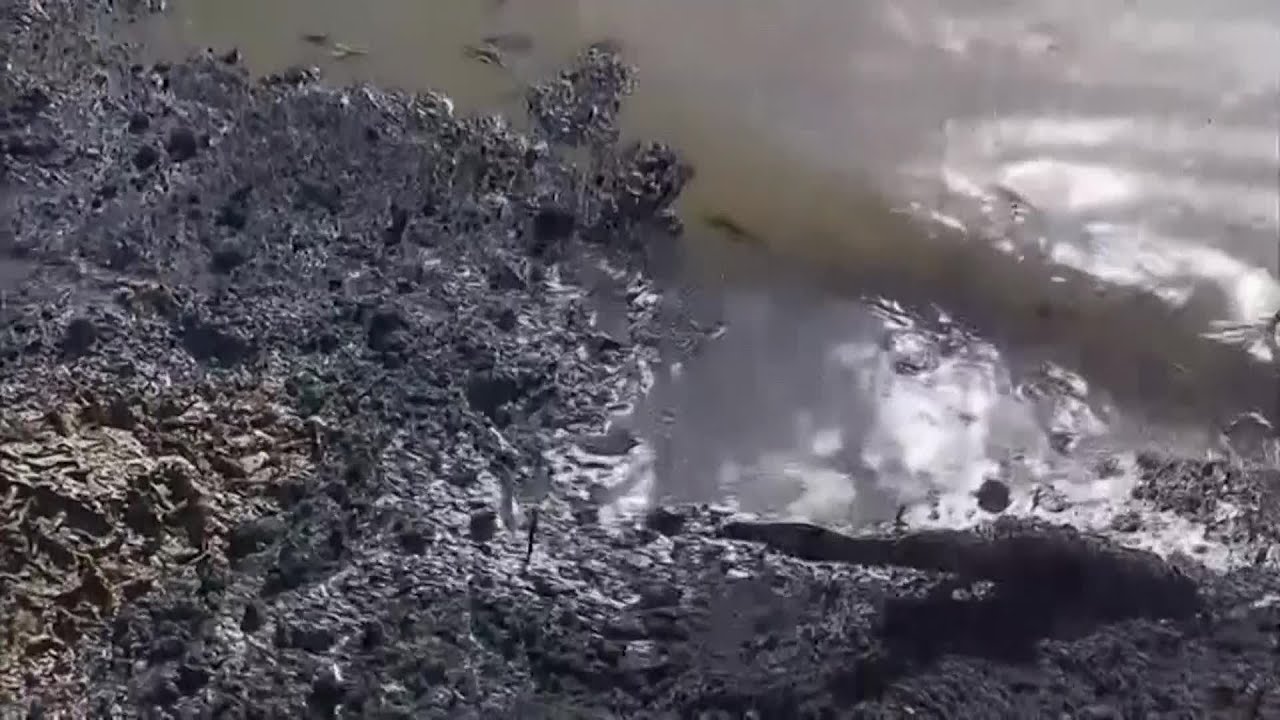 Clean-up after diesel fuel spill - YouTube