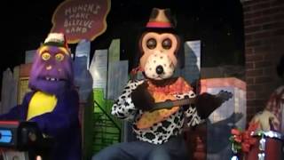 Chuck E Cheese Manchester Holiday 2014 Act 6