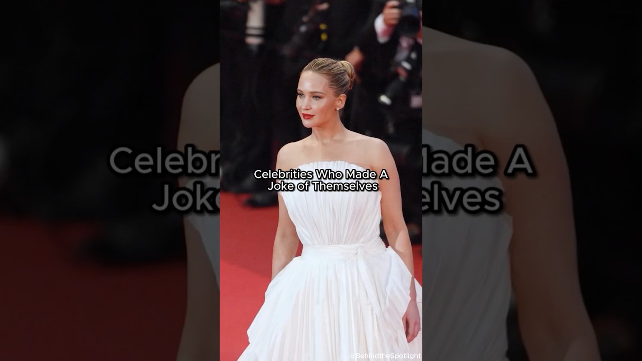 No way these celebs made a joke at an award show! 😳