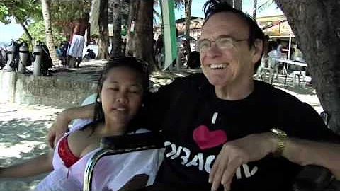 IDFA 2013 | Trailer | Father Figures