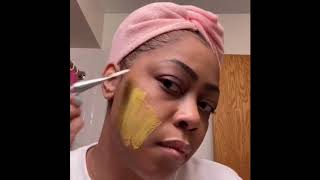 How to Apply Red Rose Naturals Turmeric Honey Glow Mask