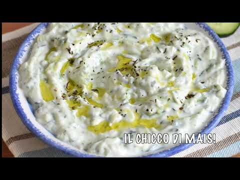 Salsa tzatziki: ricetta originale greca della salsa con yogurt e cetrioli per carne, pita e verdure!