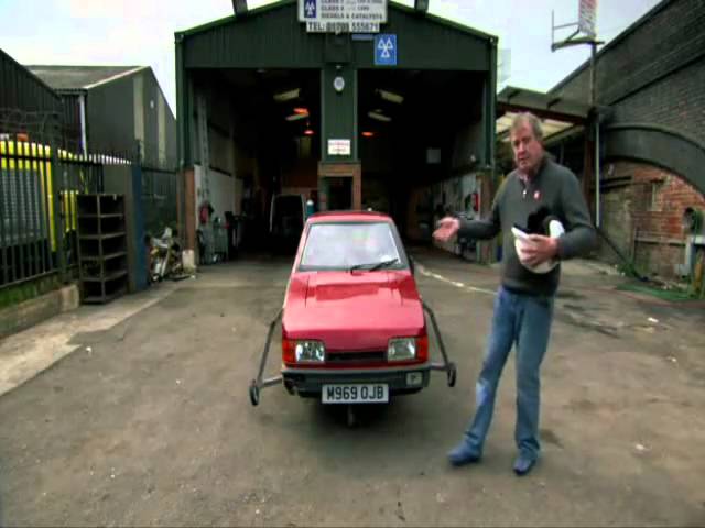 Top Gear - Clarkson Testing The Reliant Robin 2 - YouTube