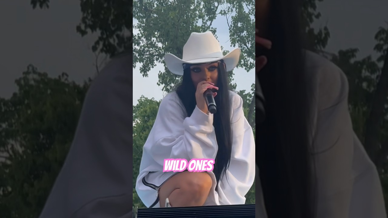 Jessie Murph Performed “Wild Ones” Live at Lovin’ Life Music Fest #shorts