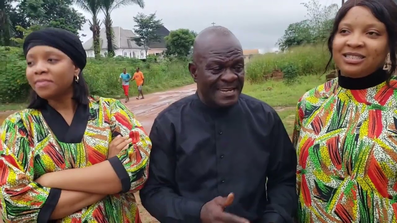 Видеоблог || Круиз по деревне с Чисомом и Месомой Алакве, их старшими сестрами и мамой