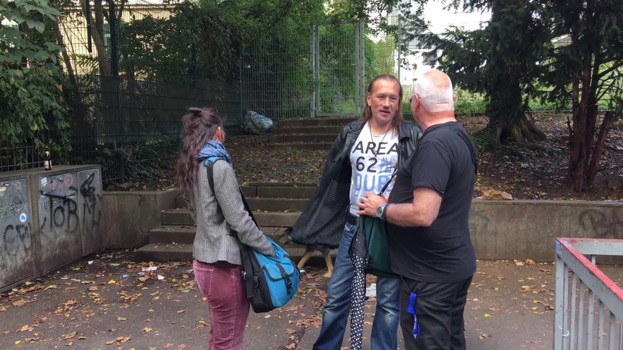 Wem gehört die Stadt? - Die Szene unter der Paulinenbrücke 1