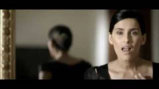 Vanessa Freebairn-Smith — Más music video thumbnail