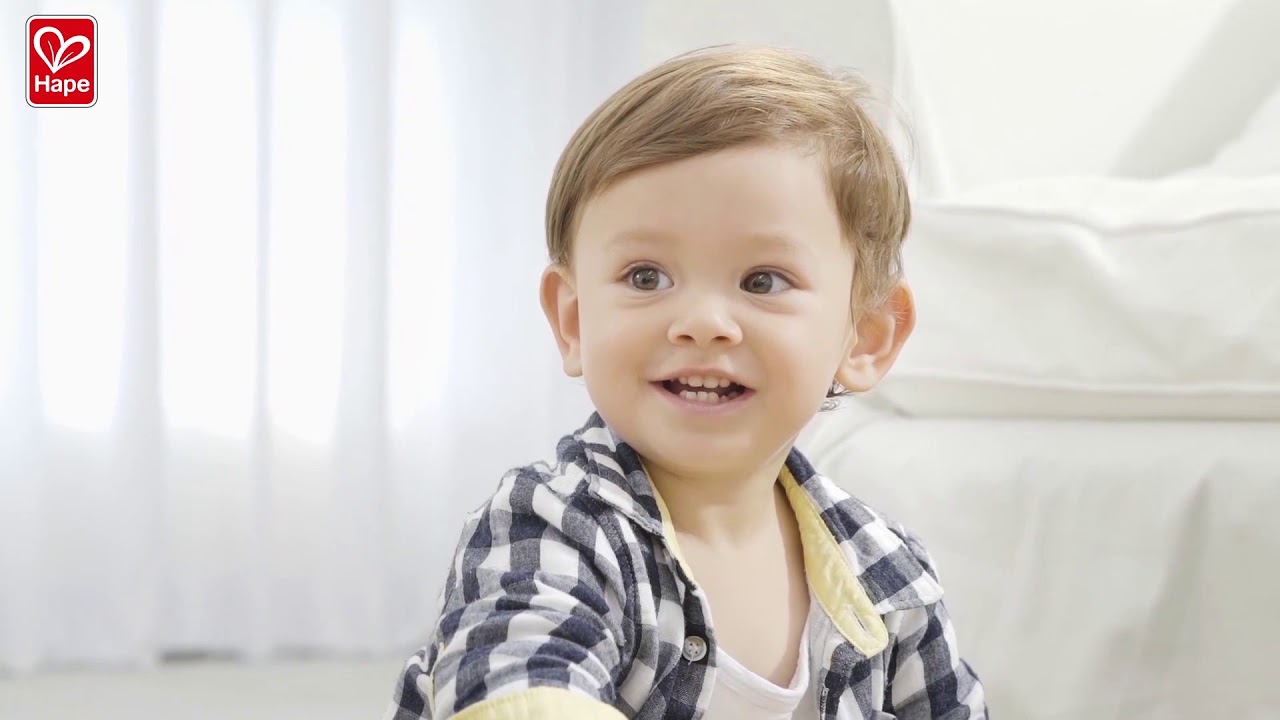 Hape Pound & Tap Bench with Slide Out Xylophone