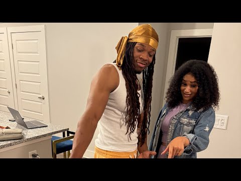 Que tries to smash his ex when she comes to see his new place