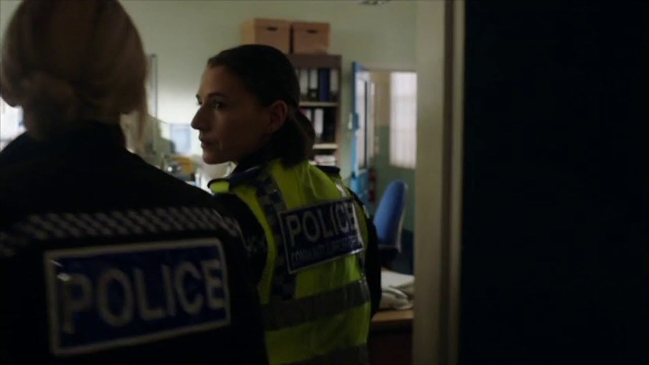 GET FEET UNDER THE TABLE YouTube