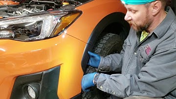 Subaru Crosstrek 2019 taking off front bumper