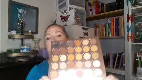 *HUGE* DECLUTTER PART 2 #declutter #eyeshadow #eyeshadowpalette