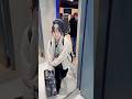 ツアーのリハを終えて帰宅するバンド