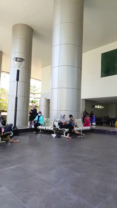 Suasana Rumah Sakit Bandung Kiwari kota Bandung...#suasanaalam #jalanjalan #videoshort