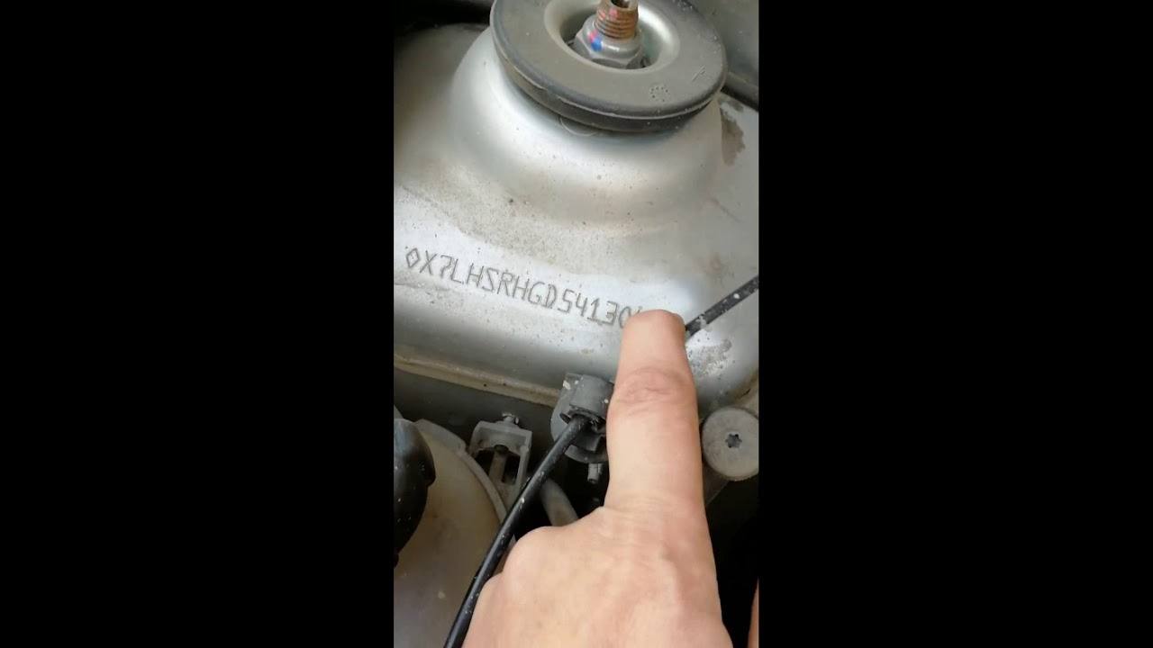 Стук на запущенном, но ещё не прогретом до рабочей температы двигателя ...