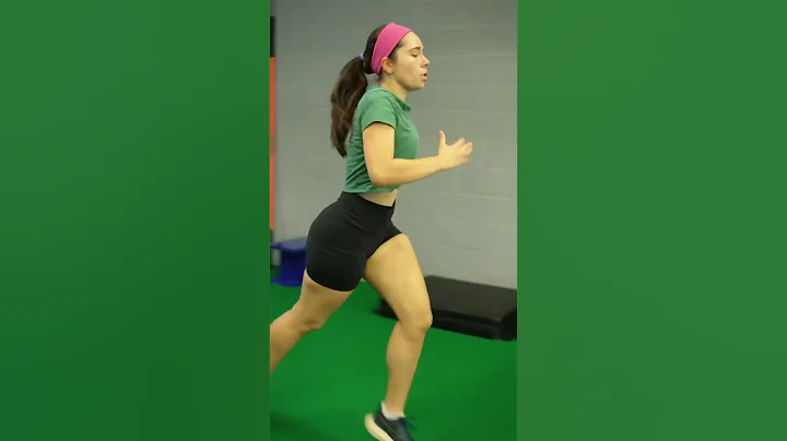 What LEVEL is she RUNNING on the BEEP test 👀 #shorts #fitness  #shuttlerun #policepreparation #beep