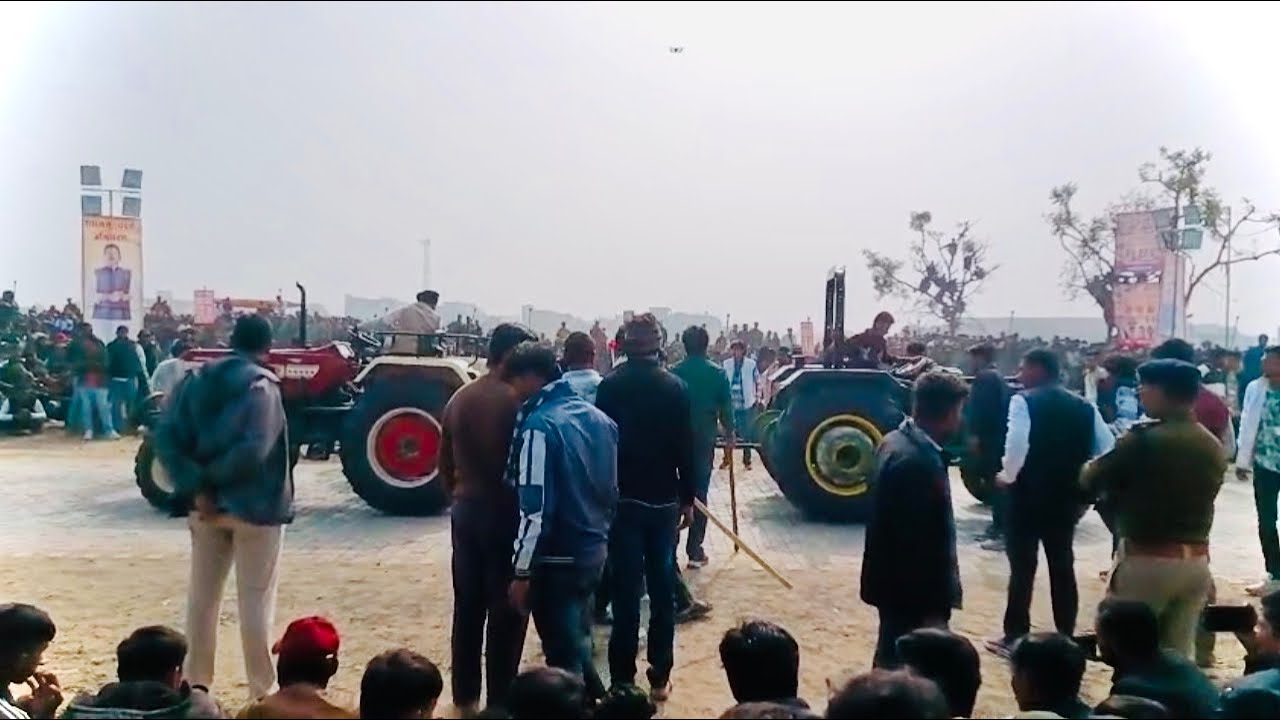 ￼tractor tochan in Shipra 🚜-🚜