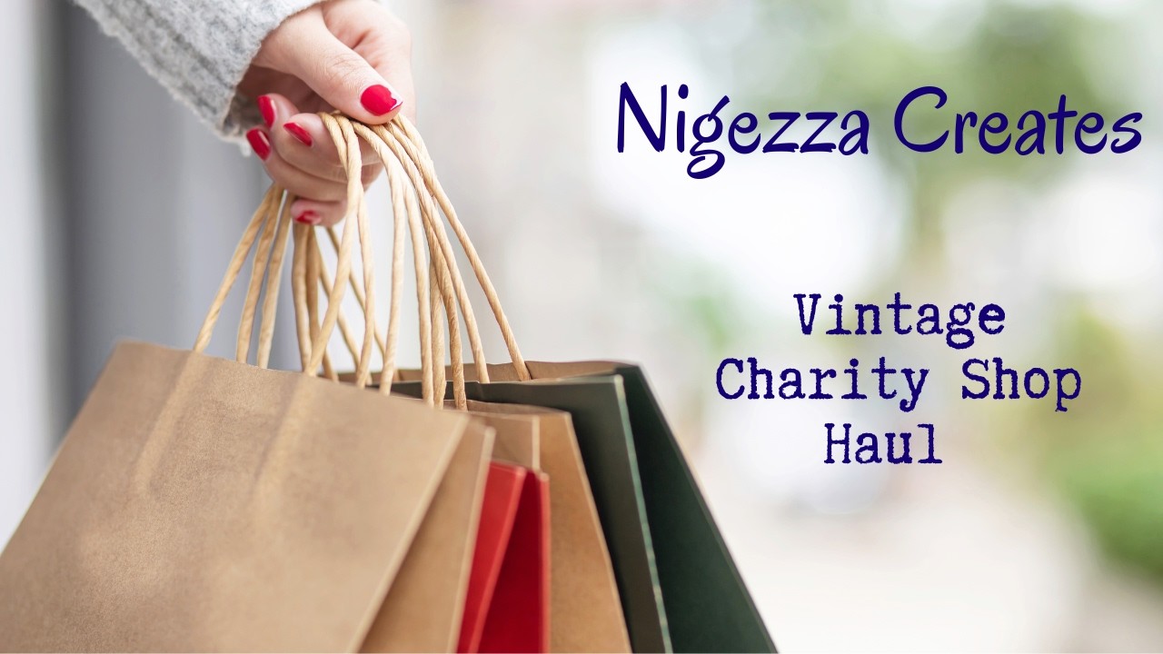 Покупки в винтажном благотворительном магазине