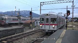 工場から5番線へ戻された3500系O2編成のライトは外され、休車札も付き、他の3500系3600系等が見守る中、須坂駅に帰って来た3500系N7編成+3500系N8編成イベント列車。