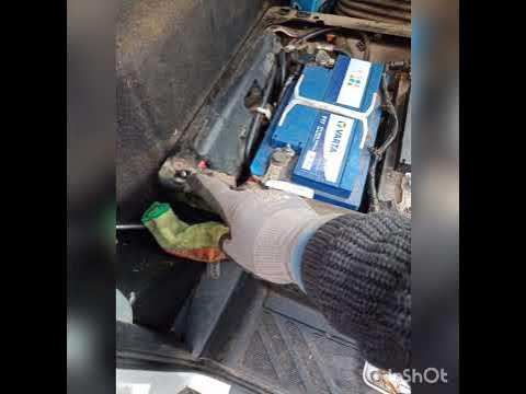 Replacing the Auxiliary Battery Ford Transit MK6 MK7 T350 2007-2013