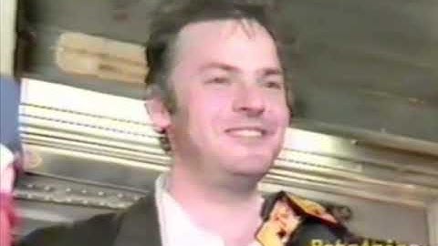 TIGERTAILZ Hangs Out With MTV (Interview+Shopping)