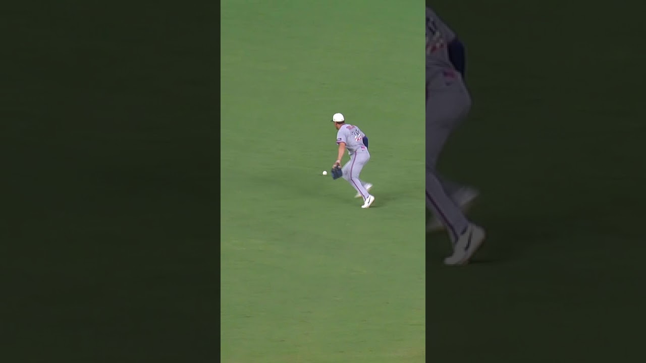 Eli White doubles on a fly ball to center field