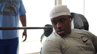 17Yr Old High School Student I Vontrell Williams Bench Presses 315 Lbs
