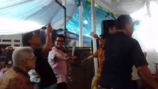 Download lagu Sri huning