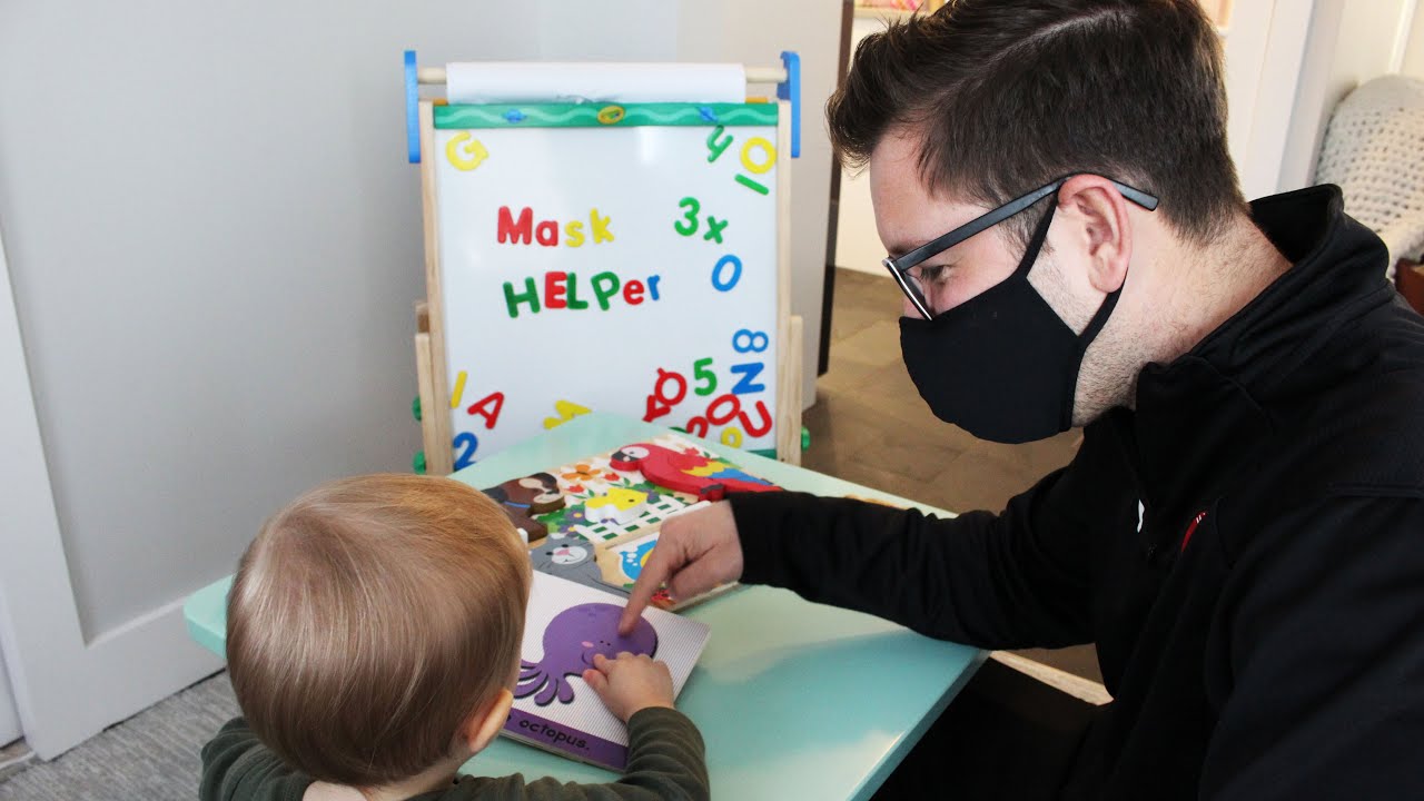 MASK HELPER - IN ACTION