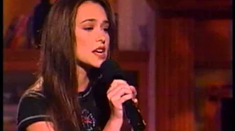 JENNIFER LOVE HEWITT - 17 - SINGS - 8-5-96 JENNIFER LOVE HEWITT - 17 - SINGS - 8-5-96