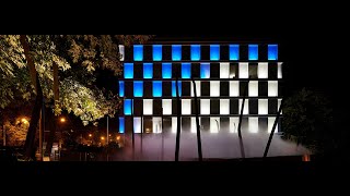 LDC: Amandolier Media Facade