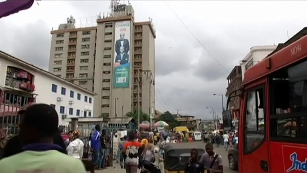 Nigéria, URBANISATION GALOPANTE À LAGOS