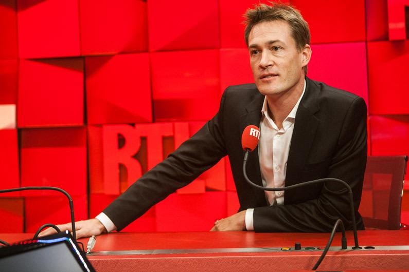 Apple Store saccagé à la boule de pétanque : pourquoi le geste fascine ? - RTL - RTL