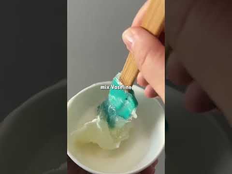 7 Vaseline Beauty