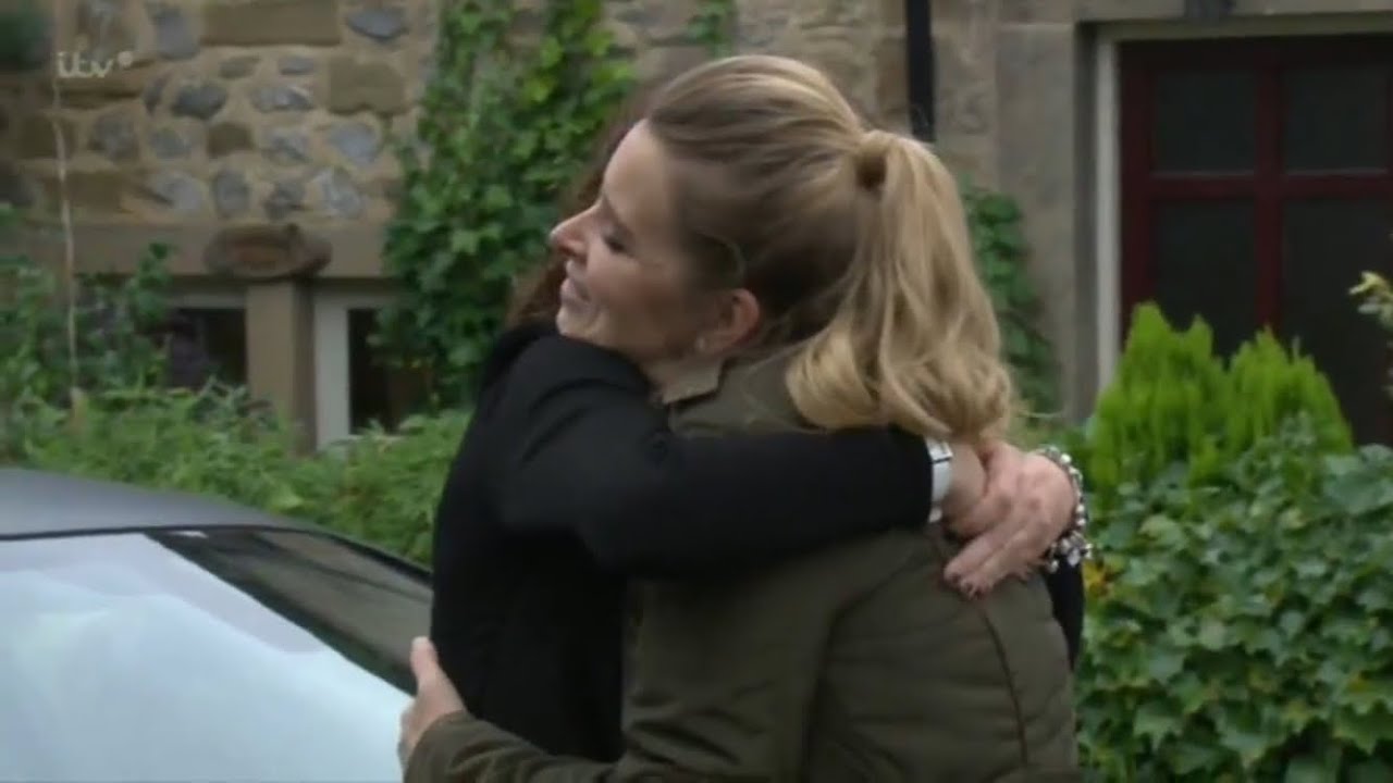 Chas + Charity | i miss my best mate