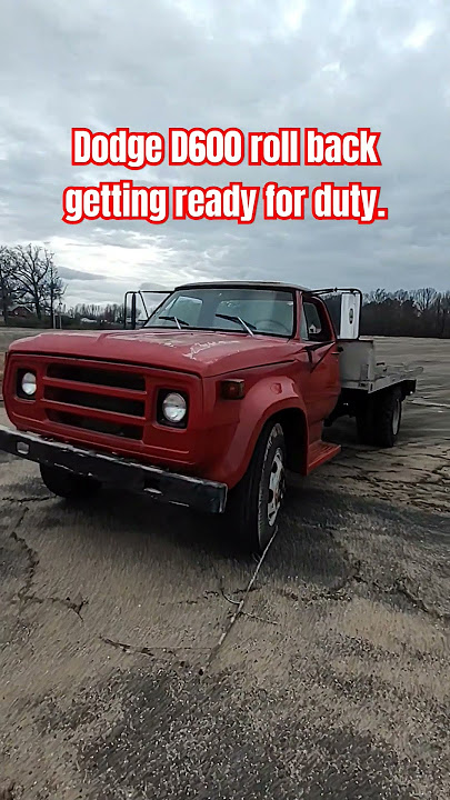 👆Check it out here. 1975 Dodge D600 Roll back first drive. #dodged600 #dodge #towtruck #rollback
