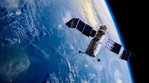 今から数年後…地図から消された村を宇宙からフォーカス／映画『バクラウ 地図から消された村』オープニング映像