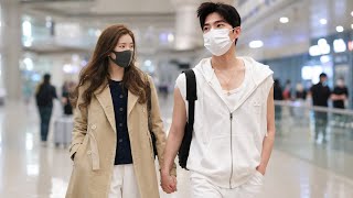 Yang Yang & Zhao Lusi Held Hands At The Airport Today, Leaving For Korea Together