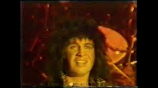 KISS - Gene Simmons on Bayern Journal & one song live from Munich, Germany on 10/18/84