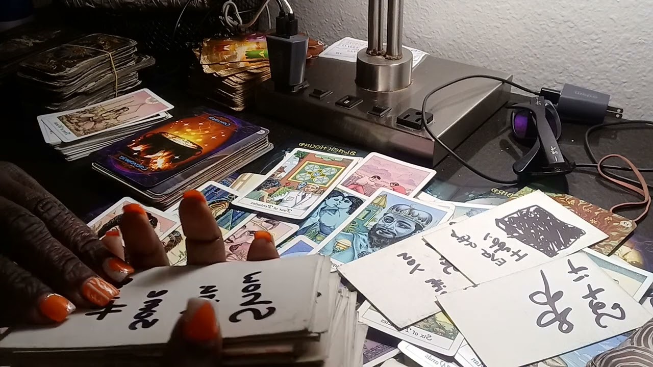 VERY CLEVER FLIPPING OUT WATCH YO BACK TALKING TO EVERYBODY ABOUT YOU ❤2022