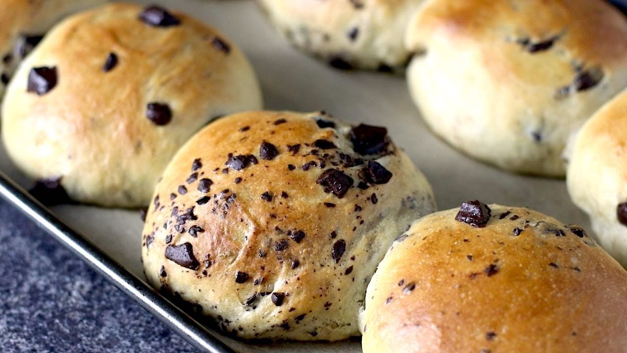 PANINI SOFFICI AL CIOCCOLATO | Ricetta facile e buonissima | Cucina Botanica