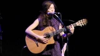 Smile Acoustic Cate Ferris, Heidi Heidelberg, Alev Lenz & Marcella Puppini