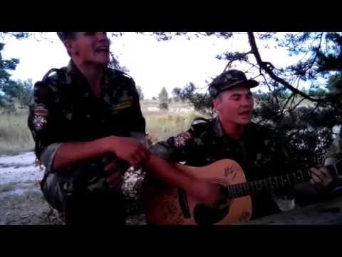 Смотреть клип Очень классно поют под гитару Смотреть клип Очень классно поют под гитару