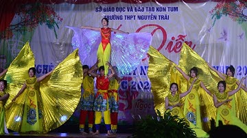 Liên khúc múa: Hào khí Việt Nam - Huyền sử Âu lạc I Lớp 12C2 trường THPT Nguyễn Trãi