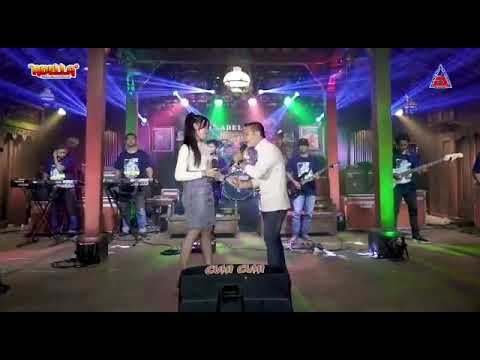 Story Wa || Om Adella \