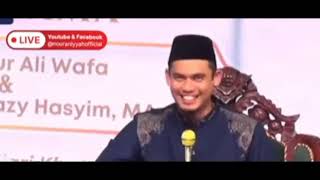 FADILAH AL QUR'AN ( Keutamaan Al Quran ) || Buya Arrazy Hasyim Di Madura